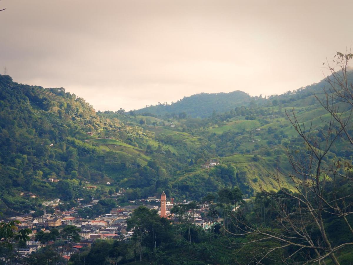 Finca Tradicional El Otono Pijao Ngoại thất bức ảnh